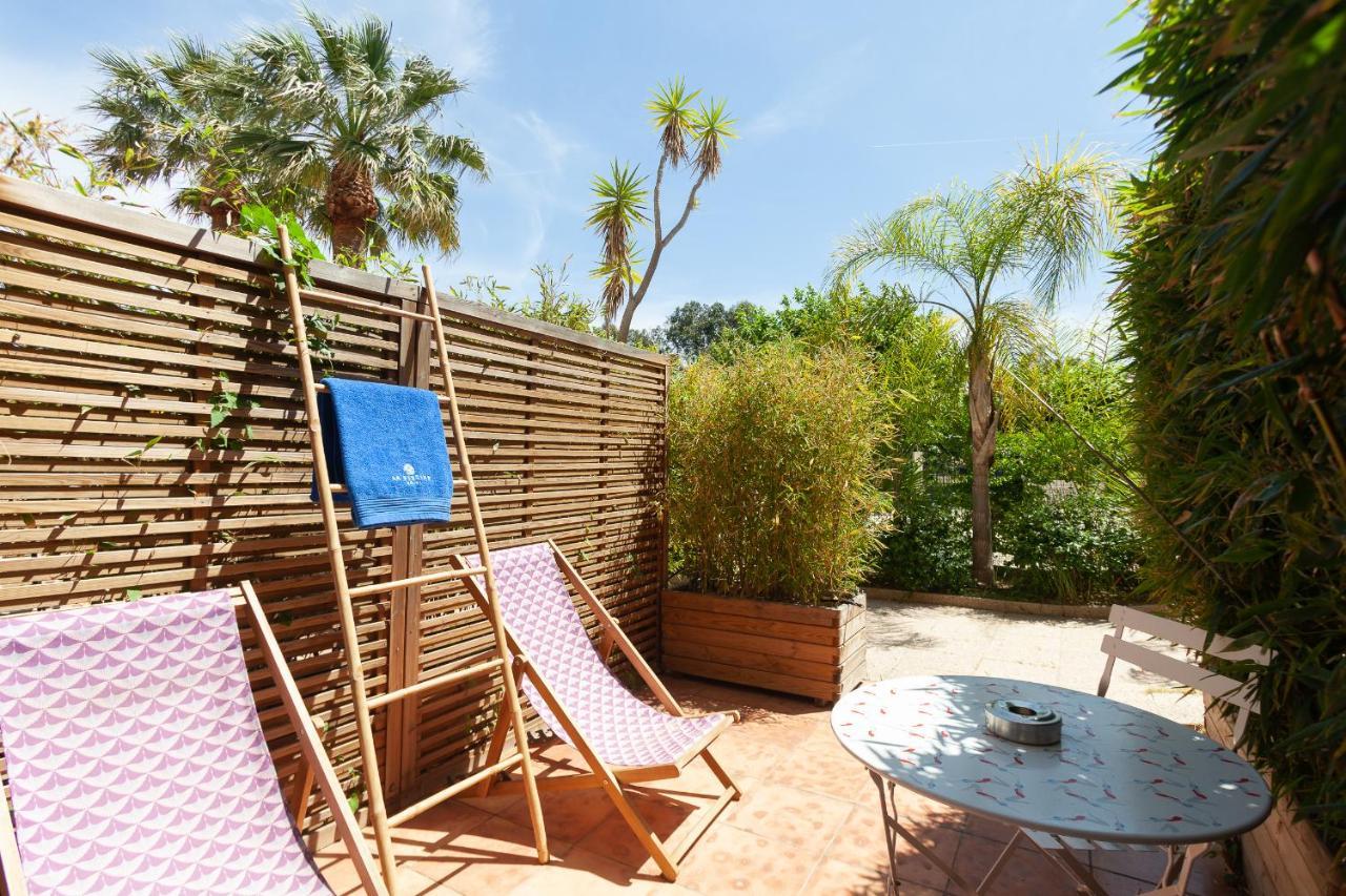 Hotel La Piscine Le Lavandou Kültér fotó