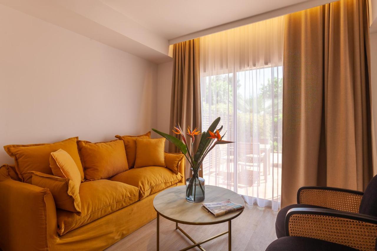 Hotel La Piscine Le Lavandou Kültér fotó