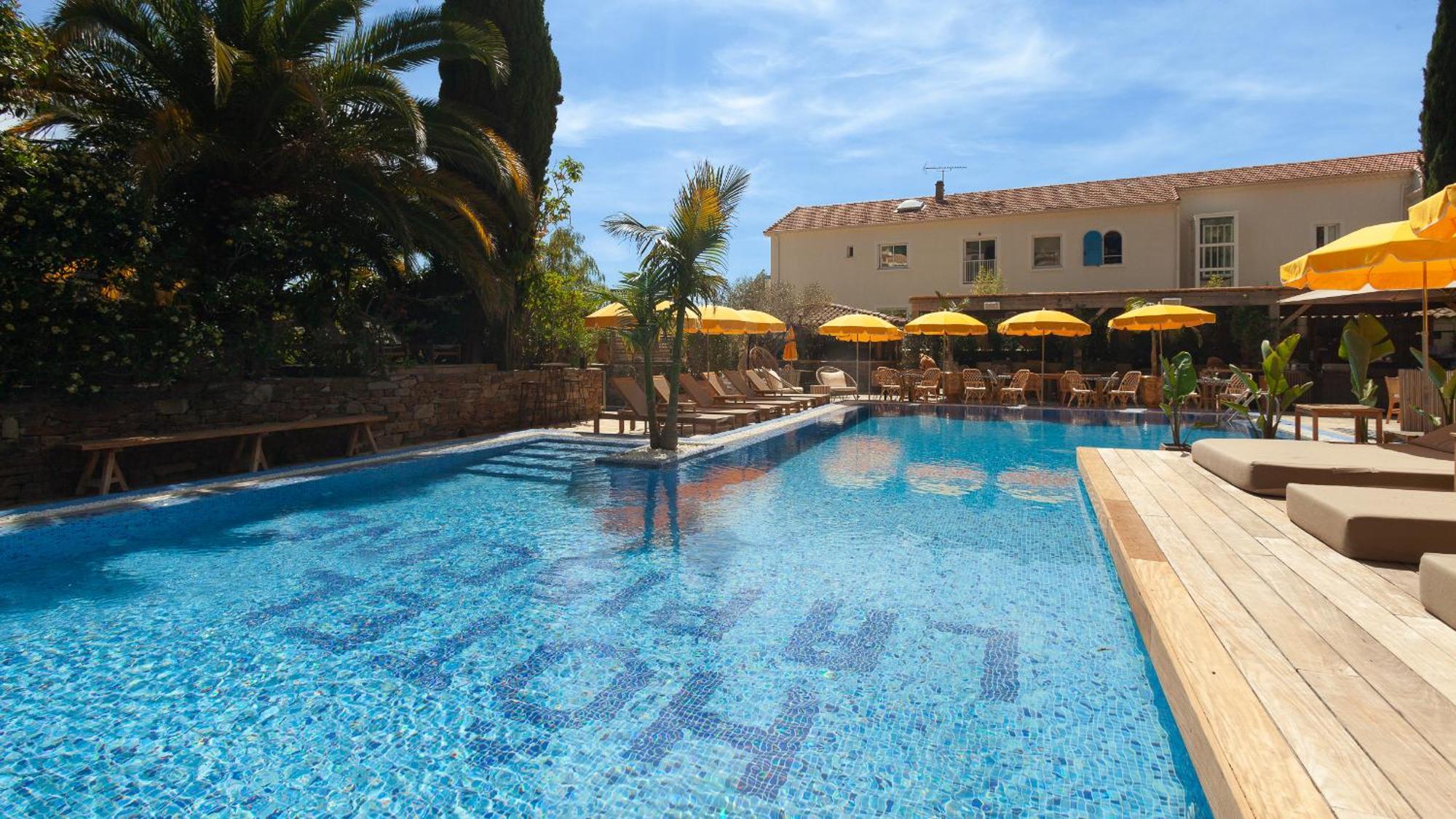 Hotel La Piscine Le Lavandou Kültér fotó