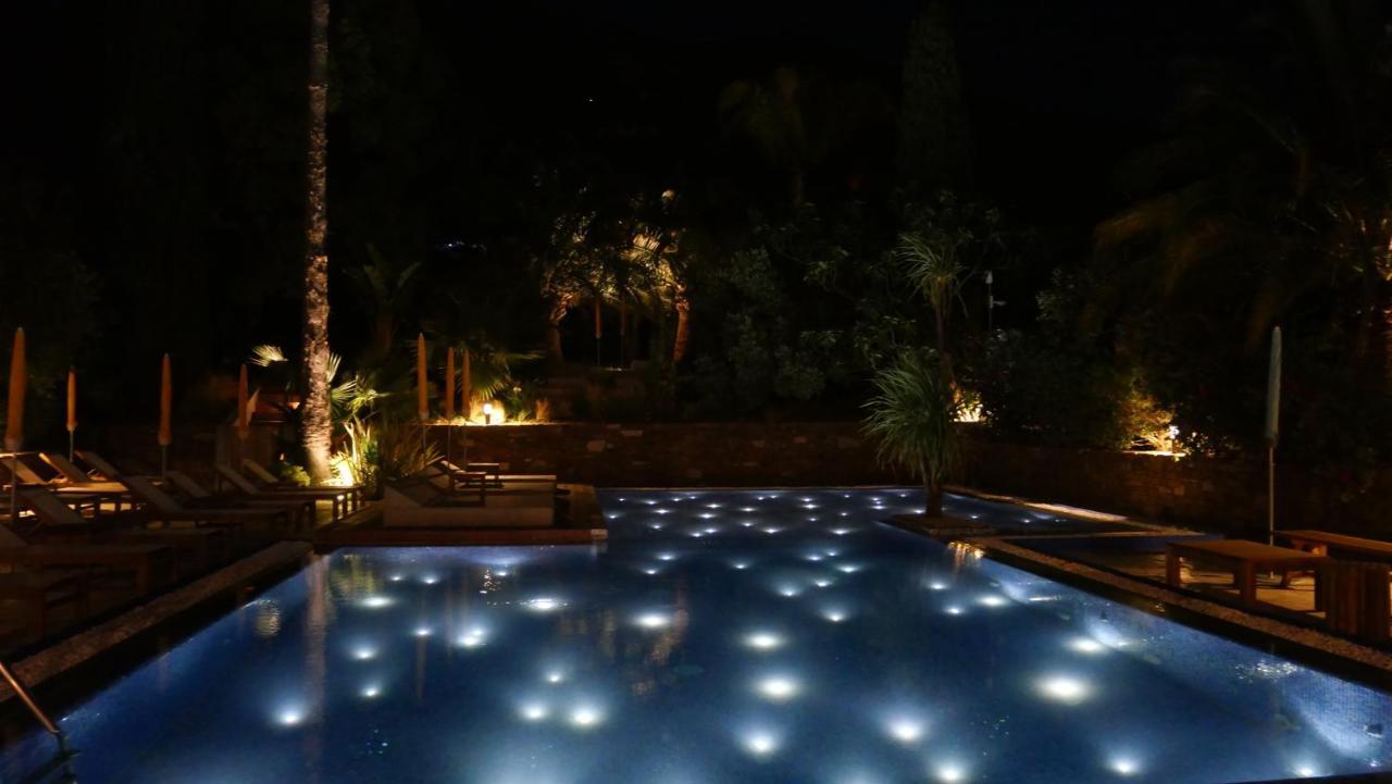 Hotel La Piscine Le Lavandou Kültér fotó
